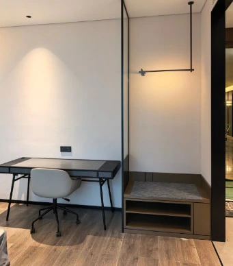 Zhongshan Cuiheng Atour Hotel Guestroom Furniture