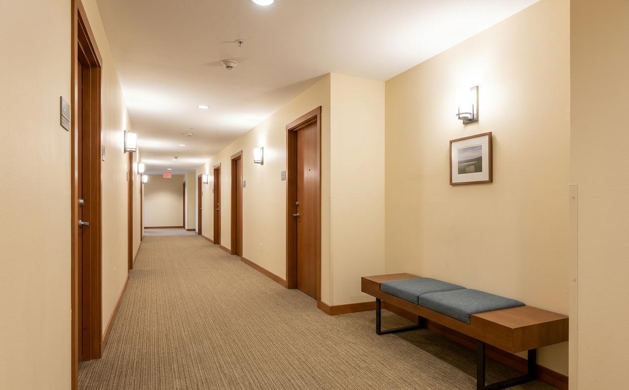 Karachi Mid-Scale Hotel